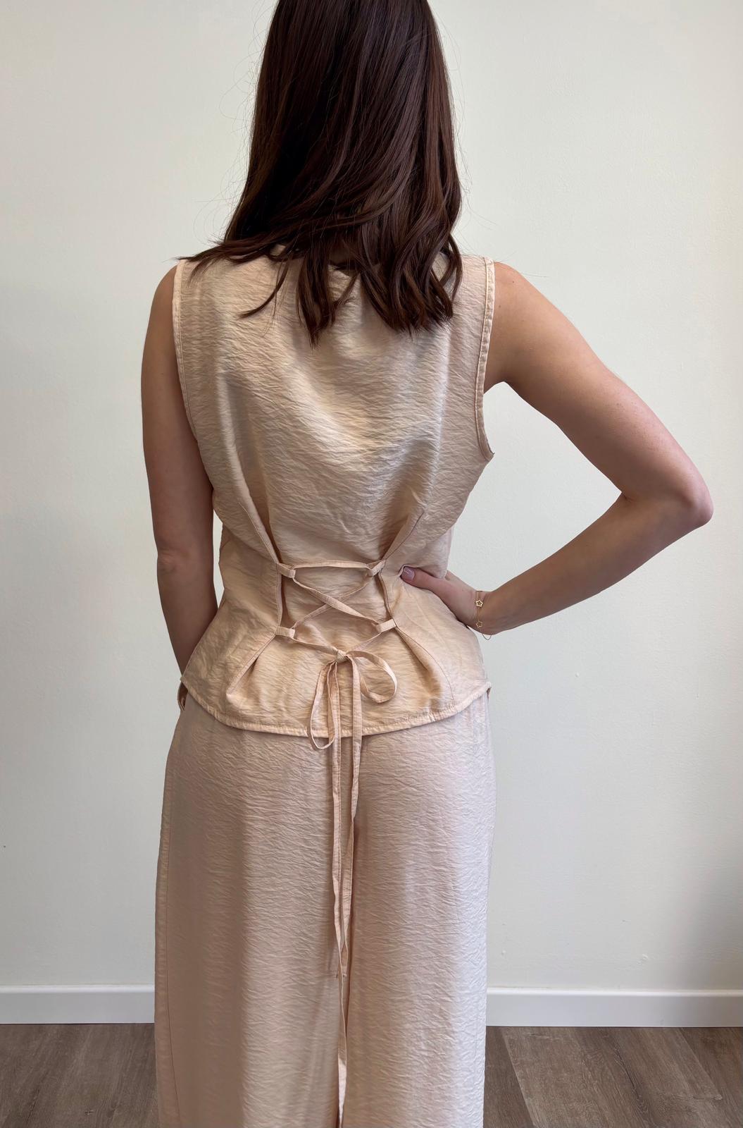 Susy Mix Gilet Svasato Crema - Dolcevita Store Montesilvano